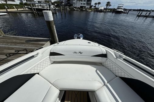 Sea Ray 260 SLX OUTBOARD image