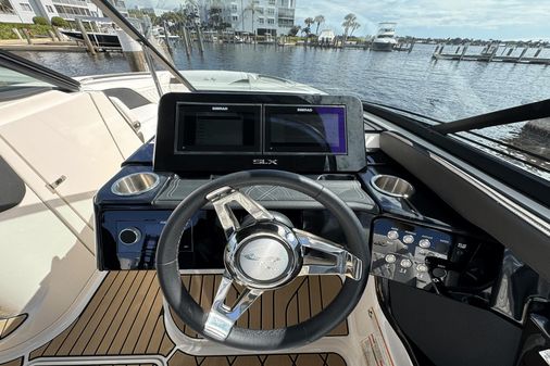 Sea Ray 260 SLX OUTBOARD image