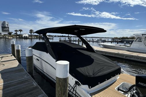 Sea Ray 260 SLX OUTBOARD image