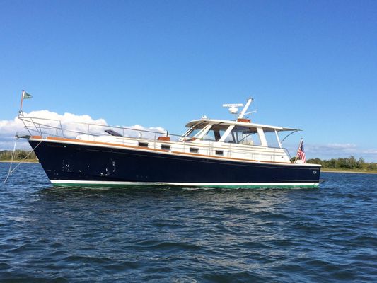 Grand Banks Eastbay HX - main image