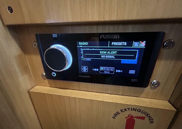 Tiara Yachts 3800 Open image