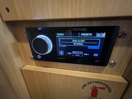 Tiara Yachts 3800 Open image