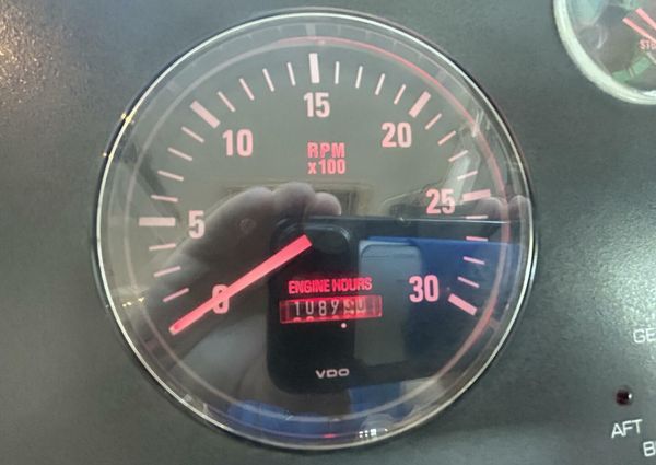 Tiara Yachts 3800 Open image