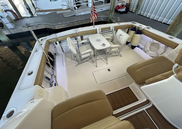 Tiara Yachts 3800 Open image