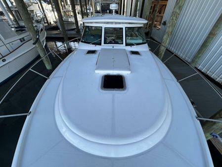 Tiara Yachts 3800 Open image