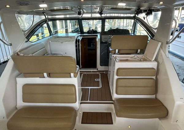 Tiara Yachts 3800 Open image