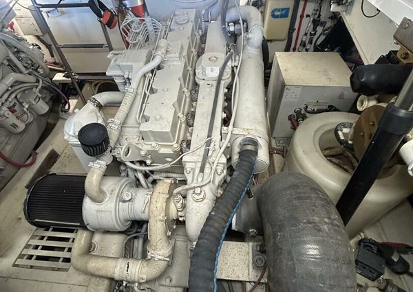 Tiara Yachts 3800 Open image