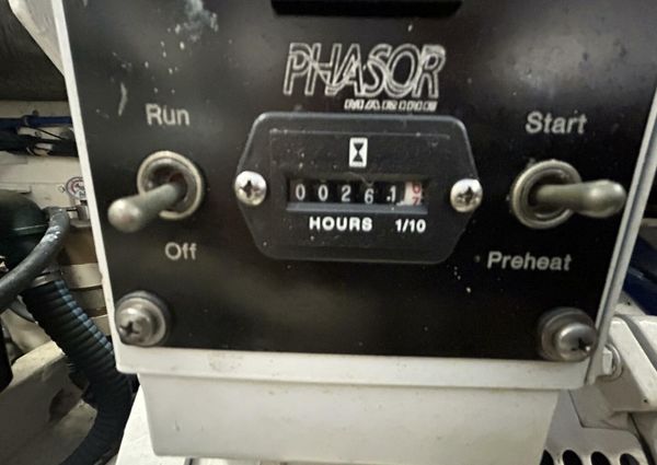 Tiara Yachts 3800 Open image