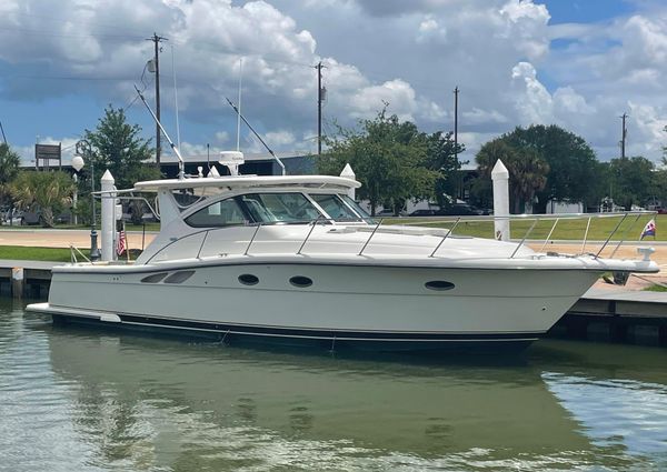 Tiara Yachts 3800 Open image