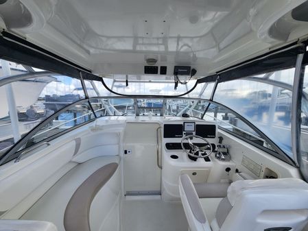 Boston Whaler 305 Conquest image