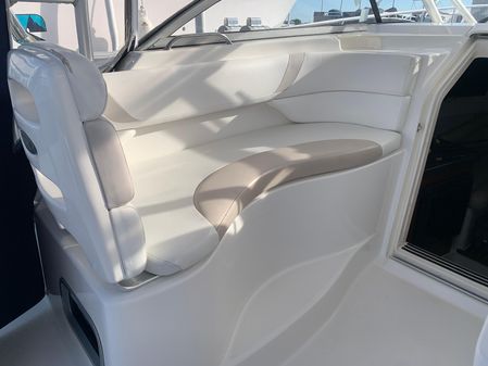 Boston Whaler 305 Conquest image