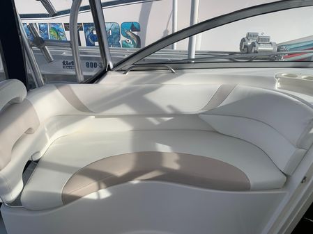 Boston Whaler 305 Conquest image