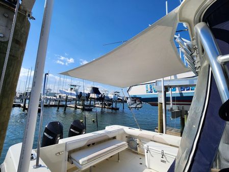 Boston Whaler 305 Conquest image