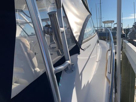 Boston Whaler 305 Conquest image