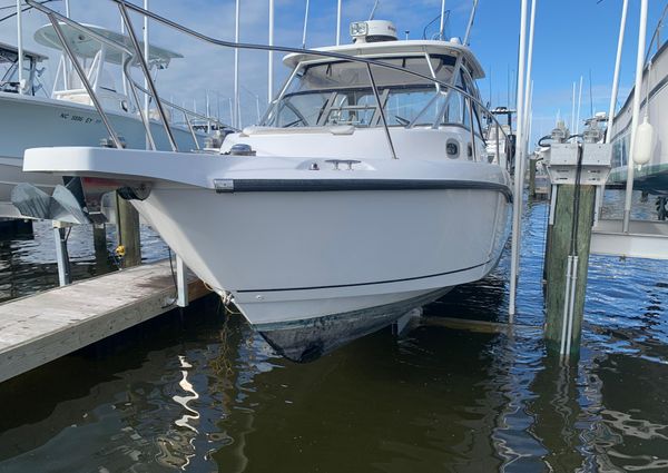 Boston Whaler 305 Conquest image