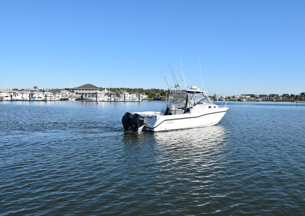 Boston Whaler 305 Conquest image