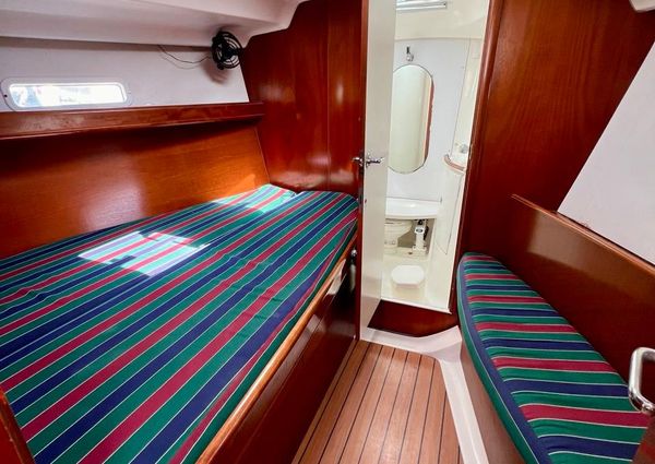 Beneteau Oceanis Clipper 393 image