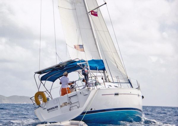 Beneteau Oceanis Clipper 393 image