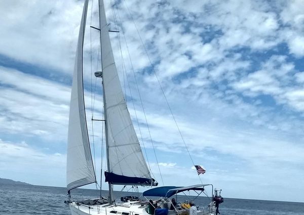 Beneteau Oceanis Clipper 393 image