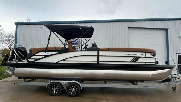 Bennington 26 MSB