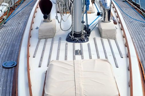 Alden Caravelle Yawl image