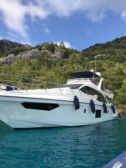 Azimut 66 image