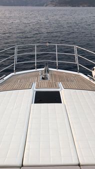 Azimut 66 image