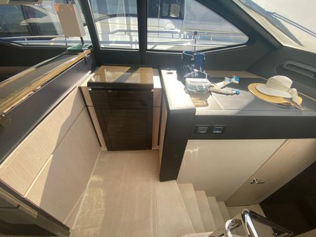 Azimut 66 image