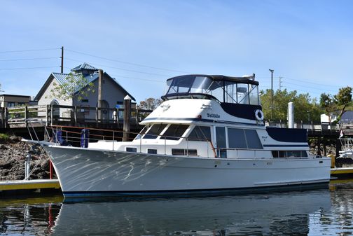 Tollycraft Cockpit Motor Yacht image