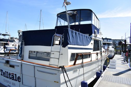 Tollycraft Cockpit Motor Yacht image