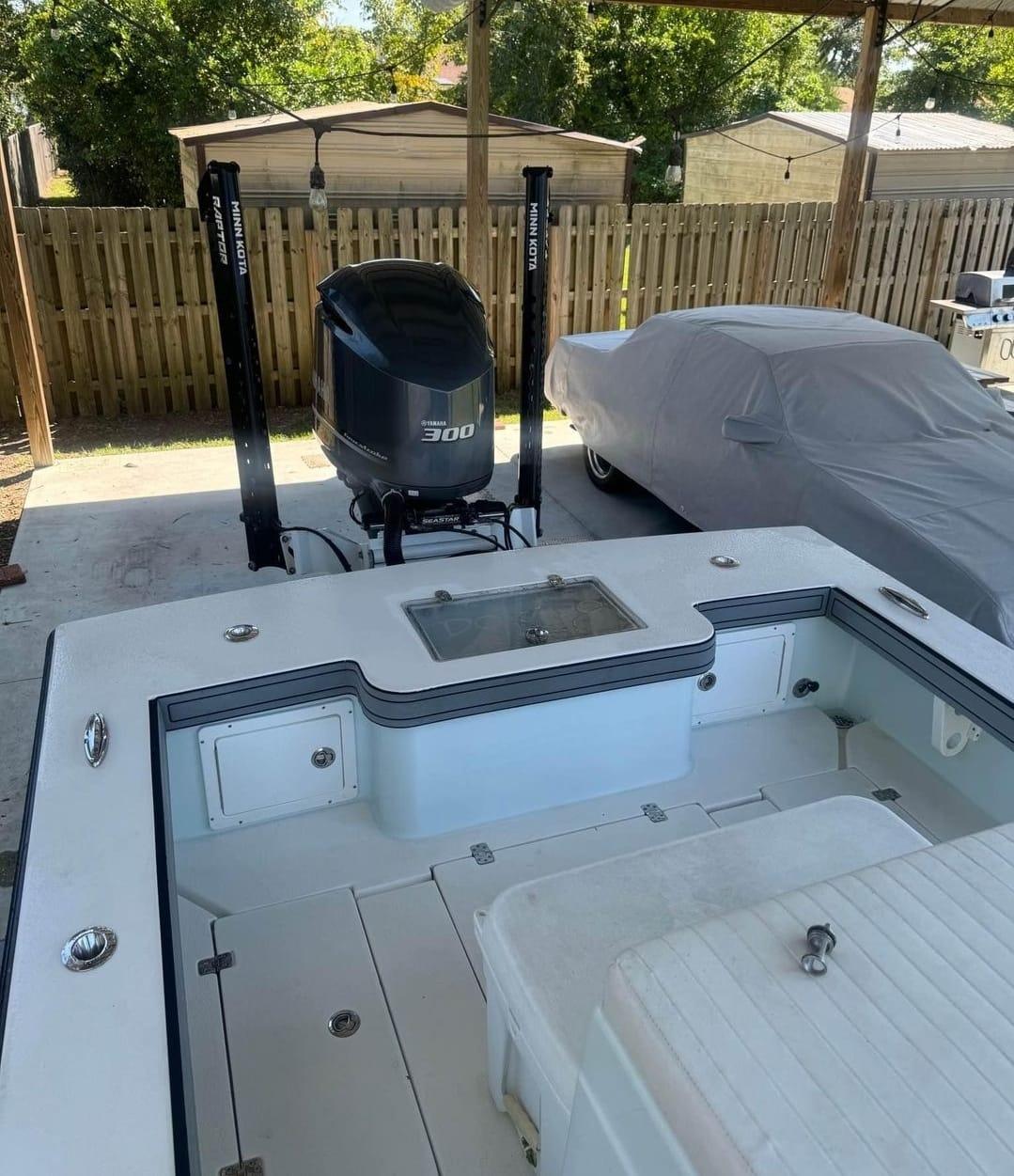 2019 Dorado 25 flat deck