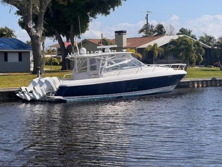 Intrepid 430 Sport Yacht image