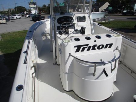 Triton 2286-CC image