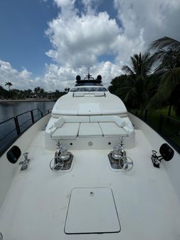 Azimut 116 image