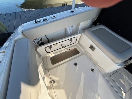 Boston Whaler 320 Vantage image