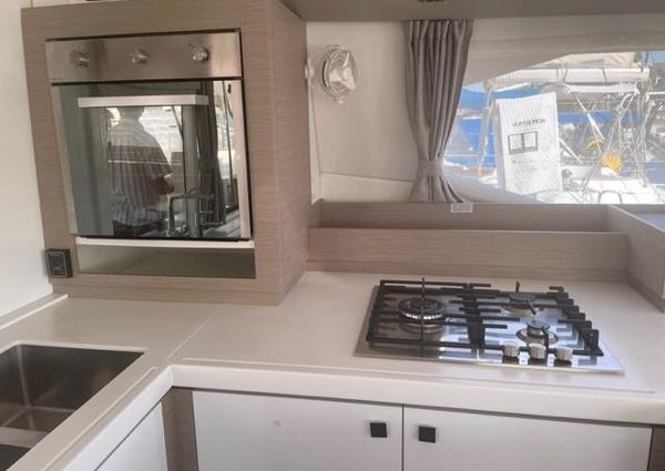 Fountaine Pajot Saona 47 image