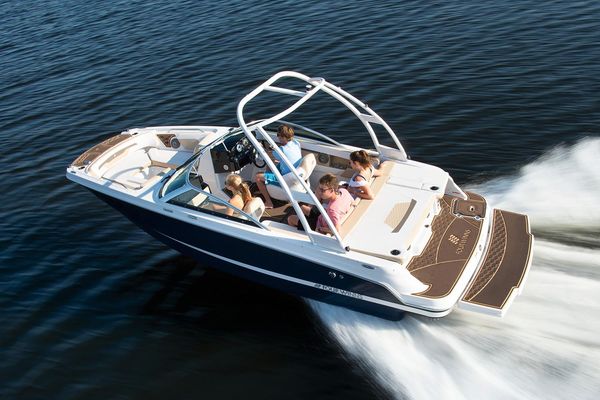 Four Winns HD200 Surf - main image