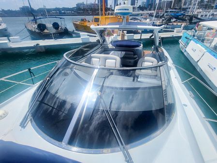 Sunseeker Predator 58 image