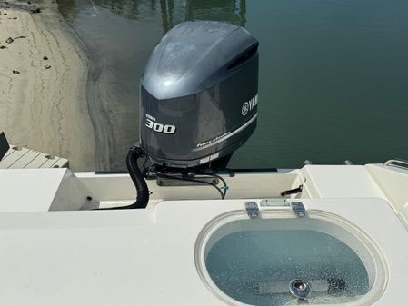 Cobia 256 Center Console image