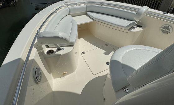 Cobia 256 Center Console image