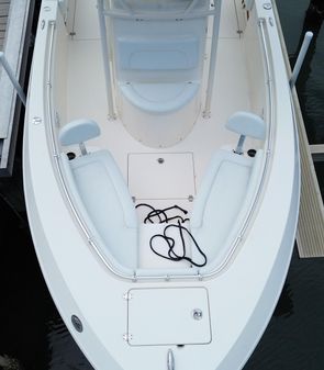 Cobia 256 Center Console image