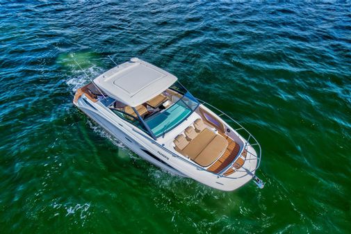 Sea Ray Sundancer 320 image