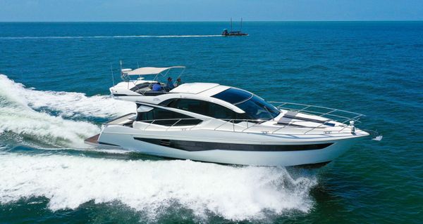 Galeon 56Sky image