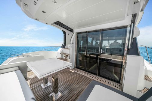 Galeon 56Sky image