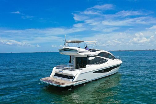 Galeon 56Sky image