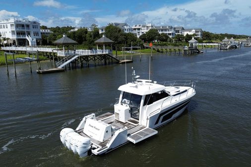 Ocean Alexander 45 Divergence Coupe image