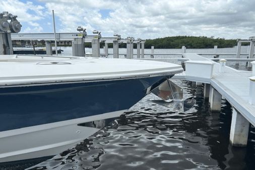 Boston Whaler 380 Outrage image