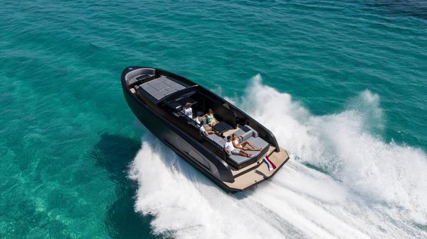 Vanquish Yachts 43 MK II image