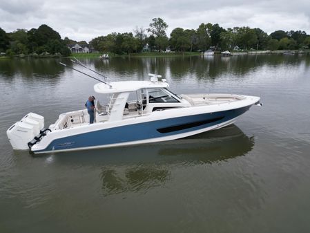 Boston Whaler 420 Outrage image