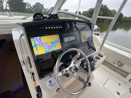 Boston Whaler 420 Outrage image